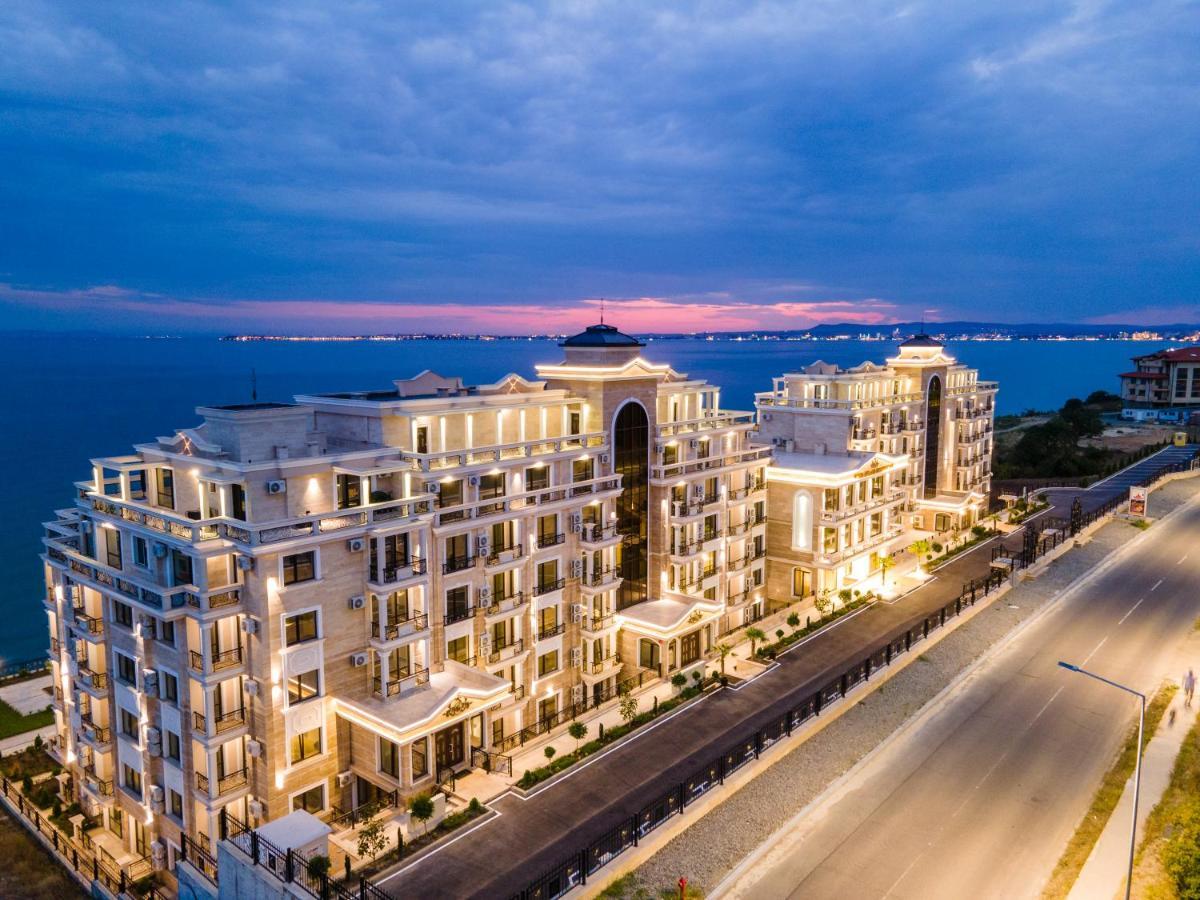Onyx Beach Residence - Free Parking & Beach Access Светий Влас Екстер'єр фото