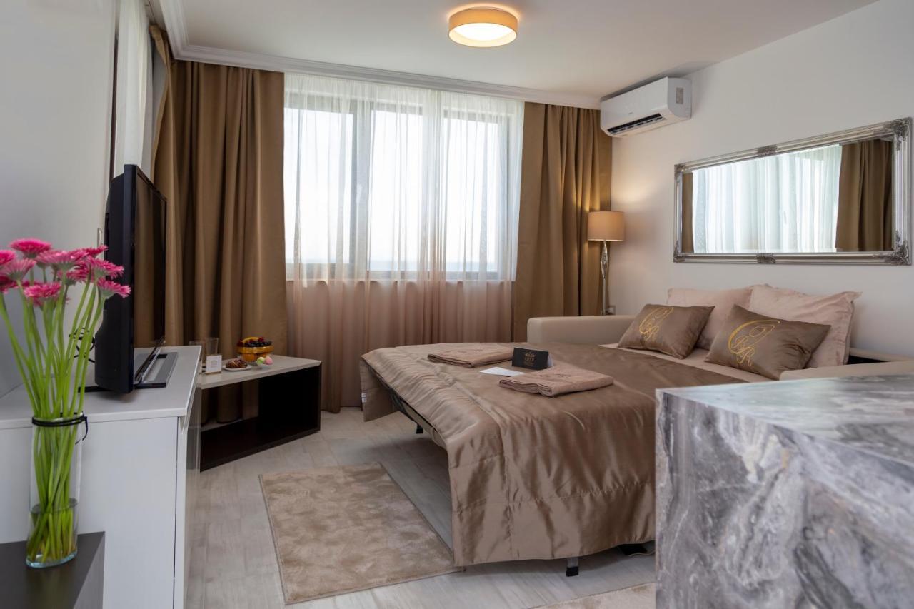 Onyx Beach Residence - Free Parking & Beach Access Светий Влас Екстер'єр фото