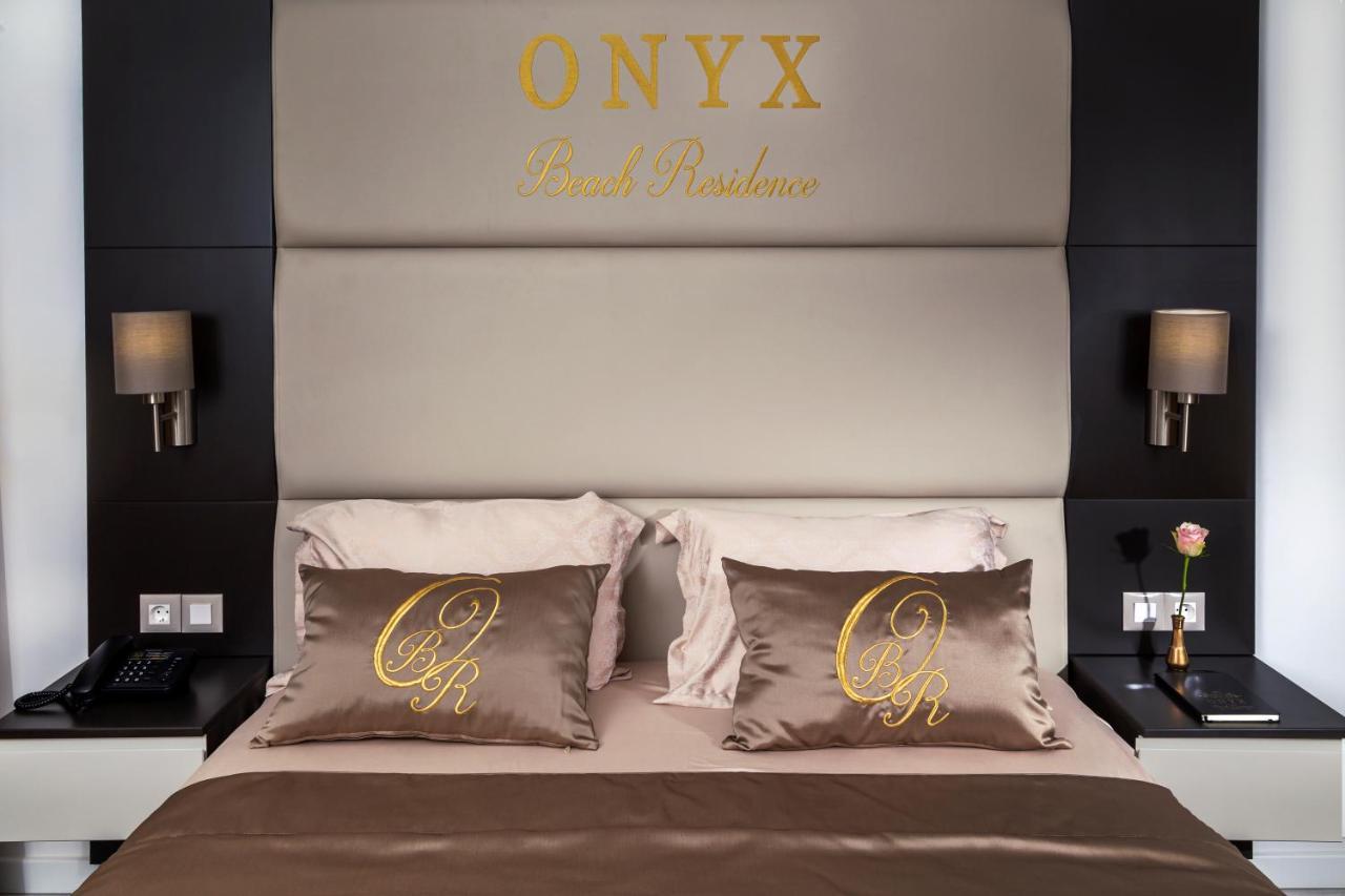 Onyx Beach Residence - Free Parking & Beach Access Светий Влас Екстер'єр фото