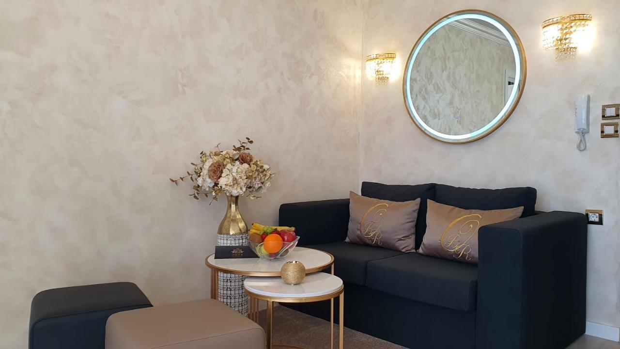 Onyx Beach Residence - Free Parking & Beach Access Светий Влас Екстер'єр фото