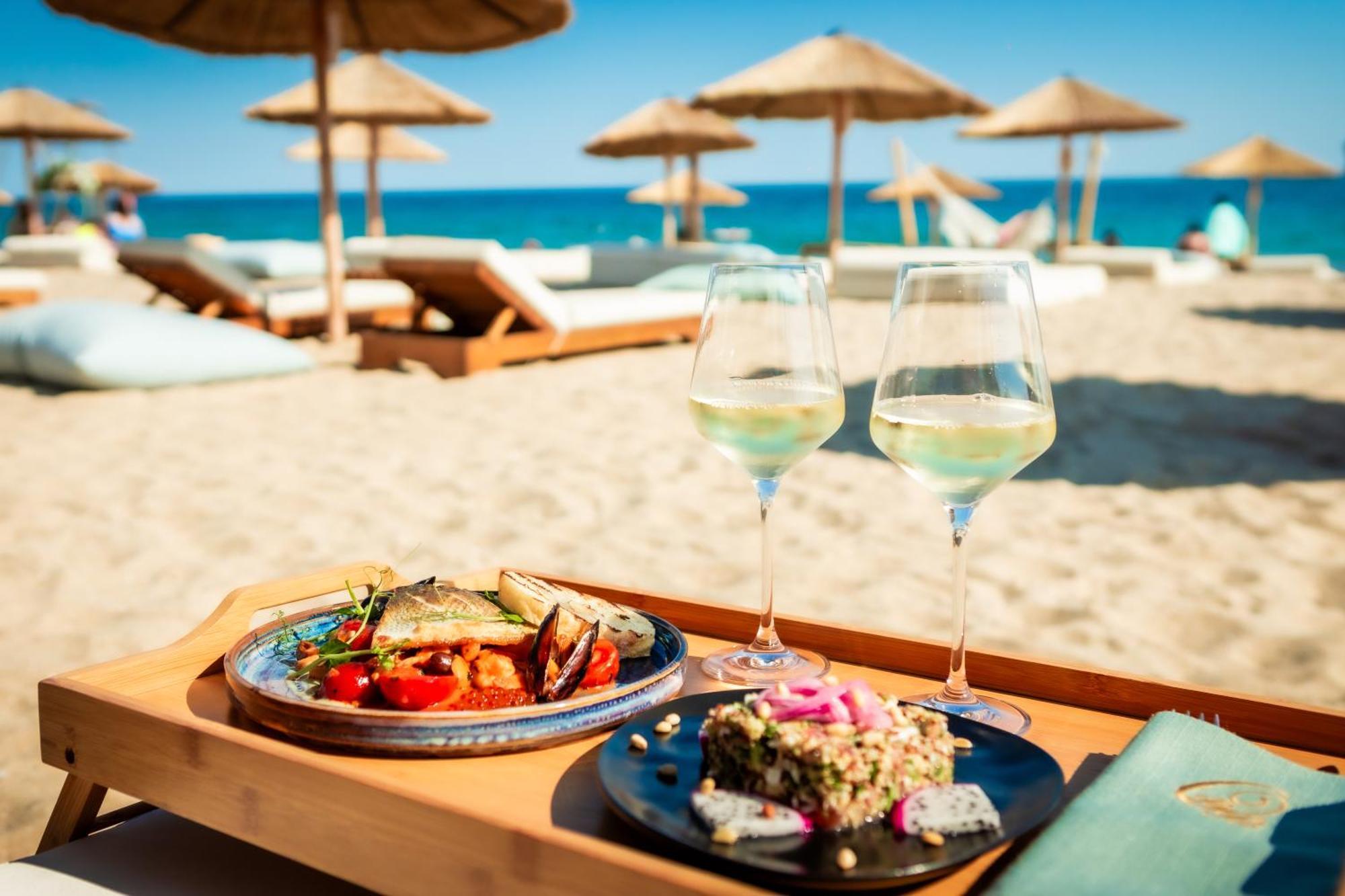 Onyx Beach Residence - Free Parking & Beach Access Светий Влас Екстер'єр фото