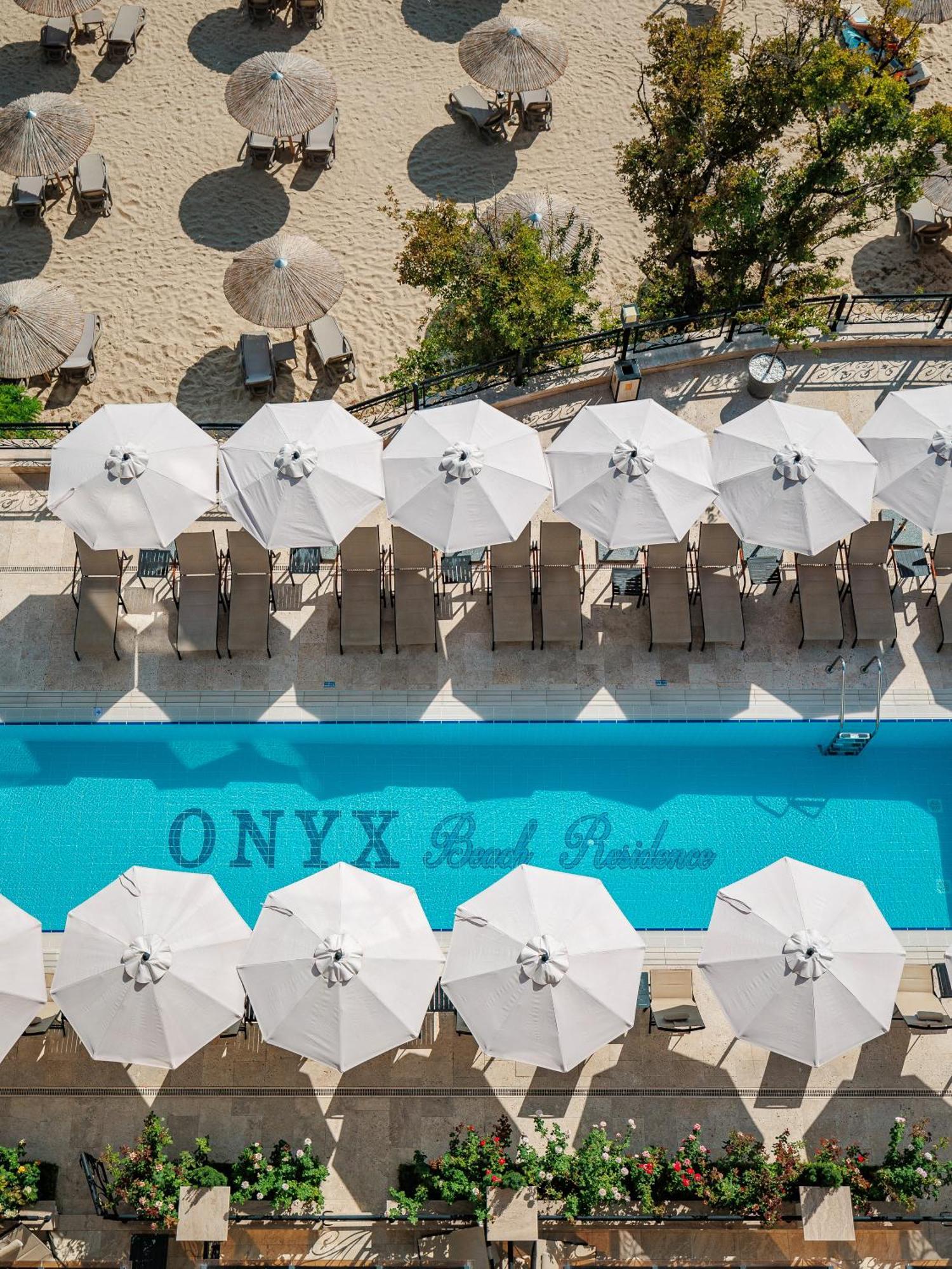 Onyx Beach Residence - Free Parking & Beach Access Светий Влас Екстер'єр фото